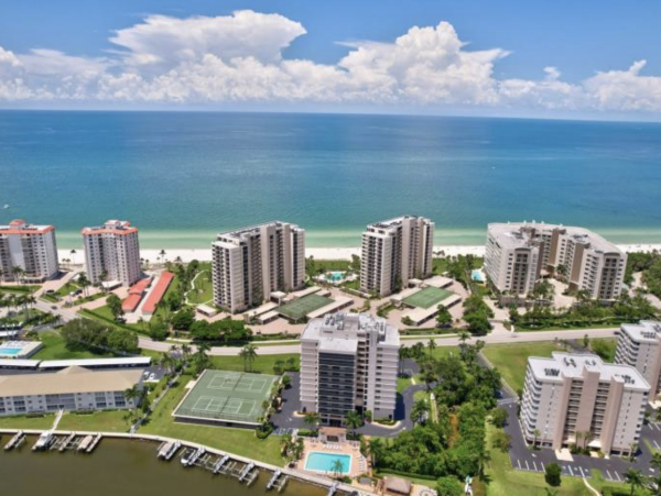 6th floor views Gulf Front of Vanderbilt Beach 3 month rental